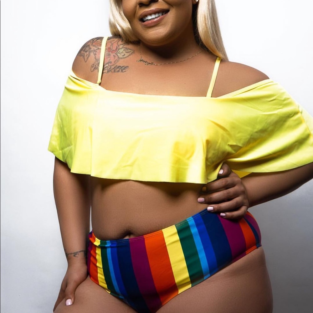 *PLUS SIZE* 2pc set - Picture 1 of 1